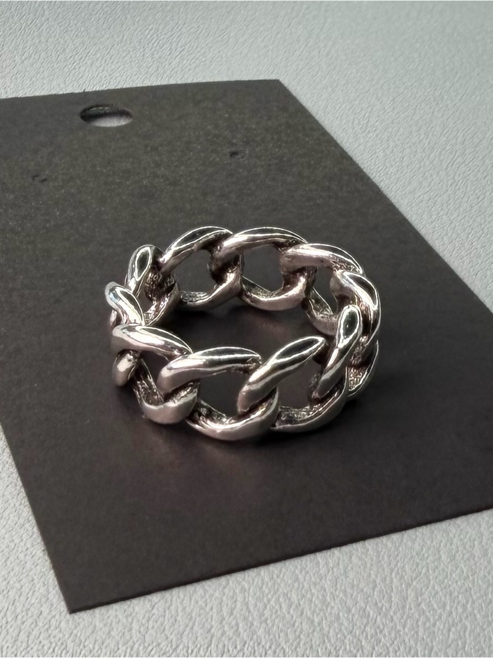 Men’s Silver Chain-Link Ring — Polished Band
